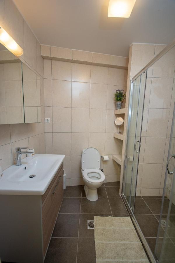 Spacious Fully Equipped 3Bd 2Bath Apt In The Heart Of City With Balconies Ac And Fast Wifi #1 Iráclio Exterior foto