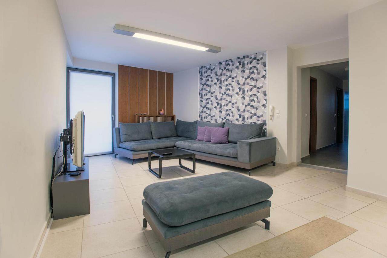Spacious Fully Equipped 3Bd 2Bath Apt In The Heart Of City With Balconies Ac And Fast Wifi #1 Iráclio Exterior foto